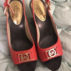 Michael Kors coral wedge shoes size 10m